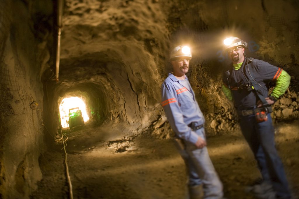 New Arizona project could bring back manganese mining Minerals Make Life